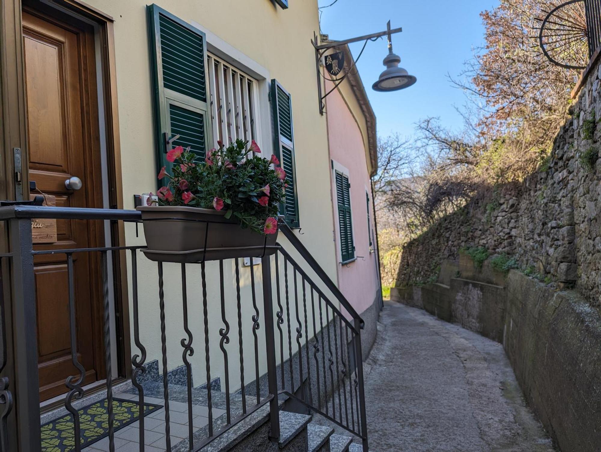 Agriturismo Caruggiu Di Via Vecchia Orco Feglino Exterior photo